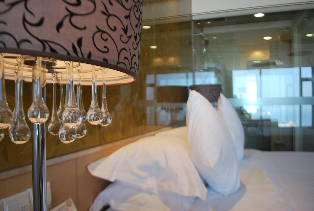 The Center Hotel Weihai Zewnętrze zdjęcie