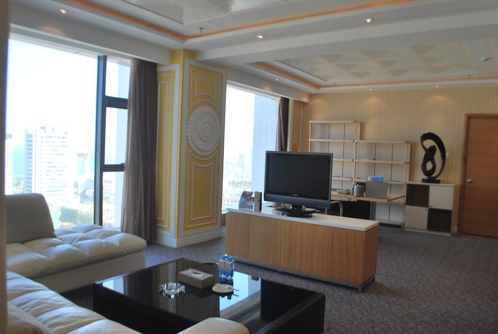 The Center Hotel Weihai Pokój zdjęcie