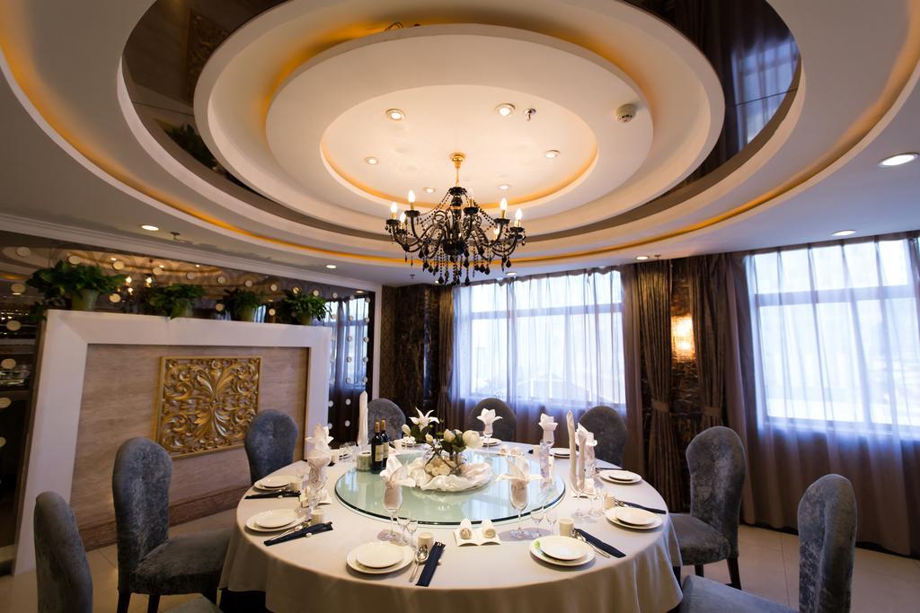 The Center Hotel Weihai Zewnętrze zdjęcie