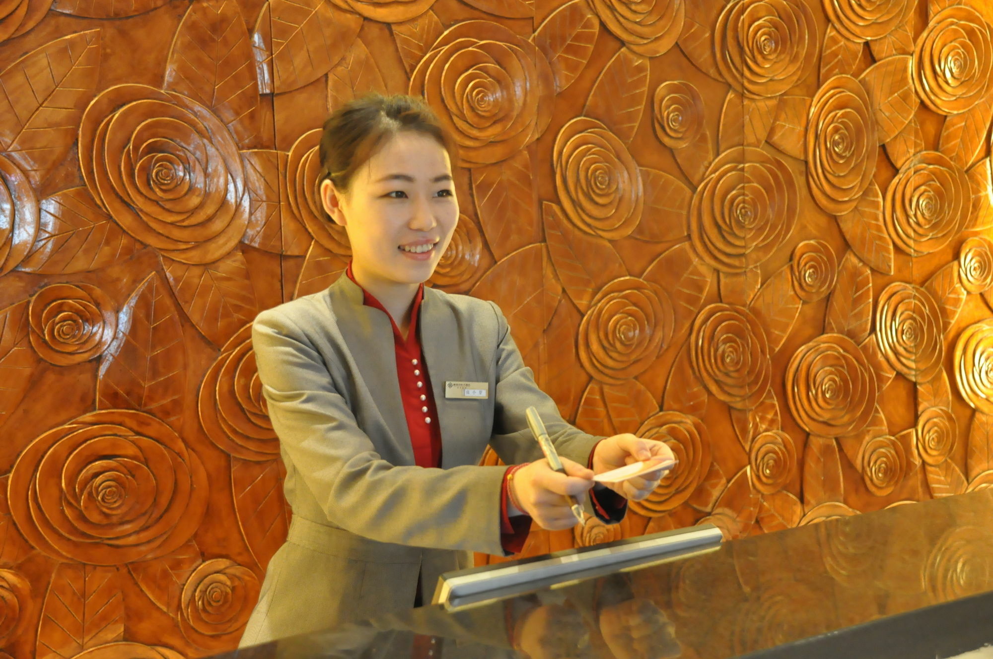 The Center Hotel Weihai Zewnętrze zdjęcie